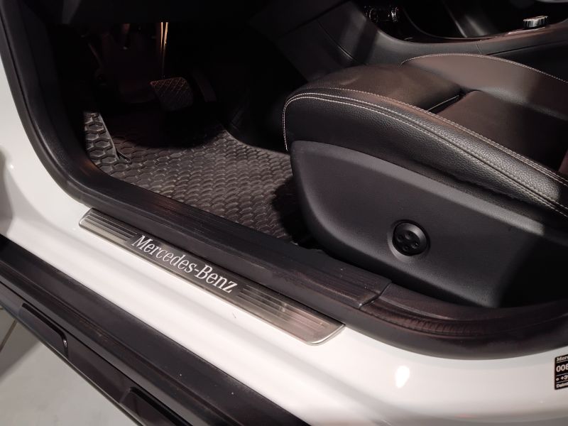 GuidiCar - Mercedes GLA 2019 GLA 220 d Night Edition 4matic 170cv auto Usato