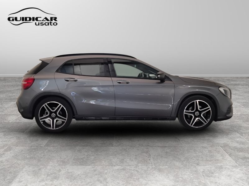 GuidiCar - Mercedes GLA 2019 GLA 220 d Premium 4matic 170cv auto Usato