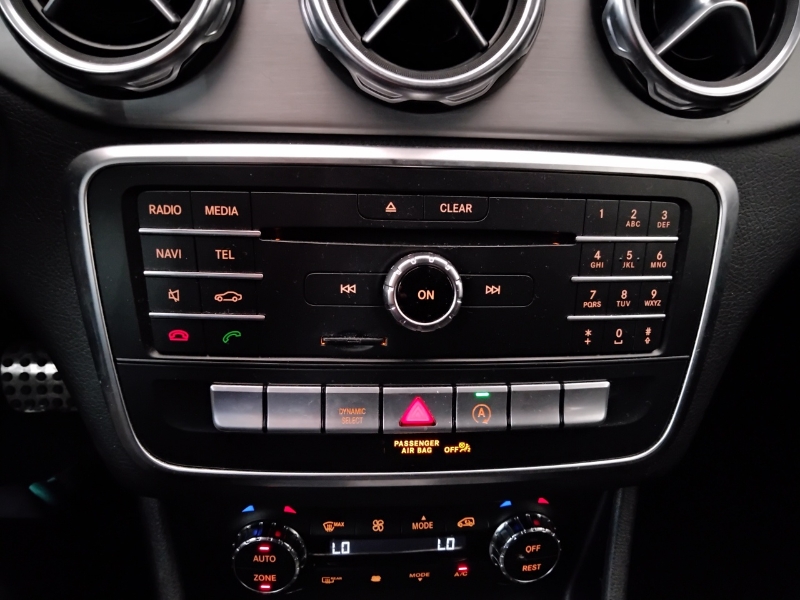 GuidiCar - Mercedes Classe GLA   (X156) 2018 GLA          (X156) - GLA 200 d Automatic Premium Usato