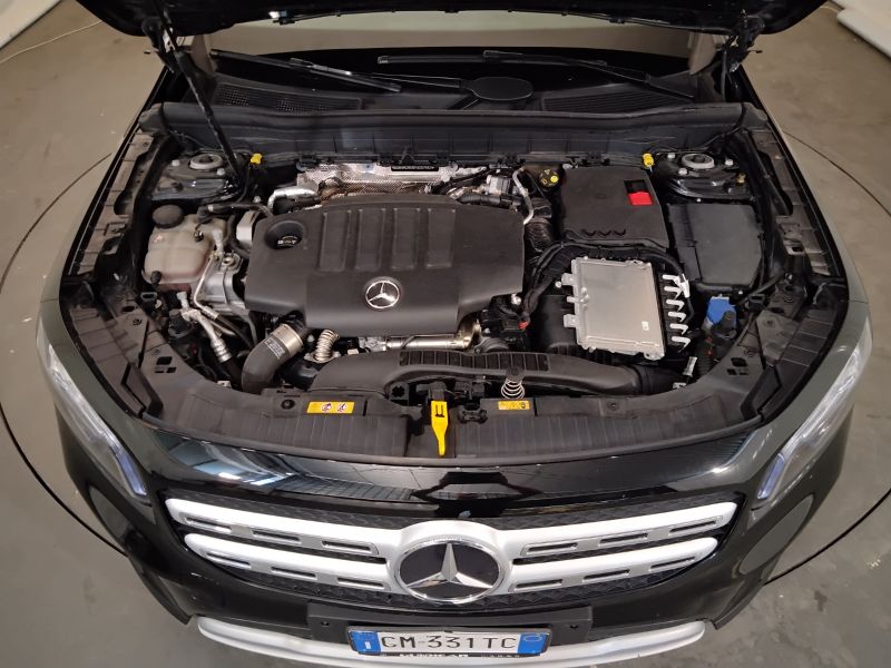 GuidiCar - Mercedes GLB 2023 GLB 180 d Sport auto 7p.ti Usato
