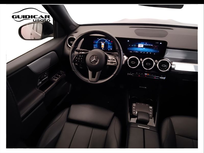 GuidiCar - Mercedes GLB 2023 GLB 180 d Sport auto 7p.ti Usato