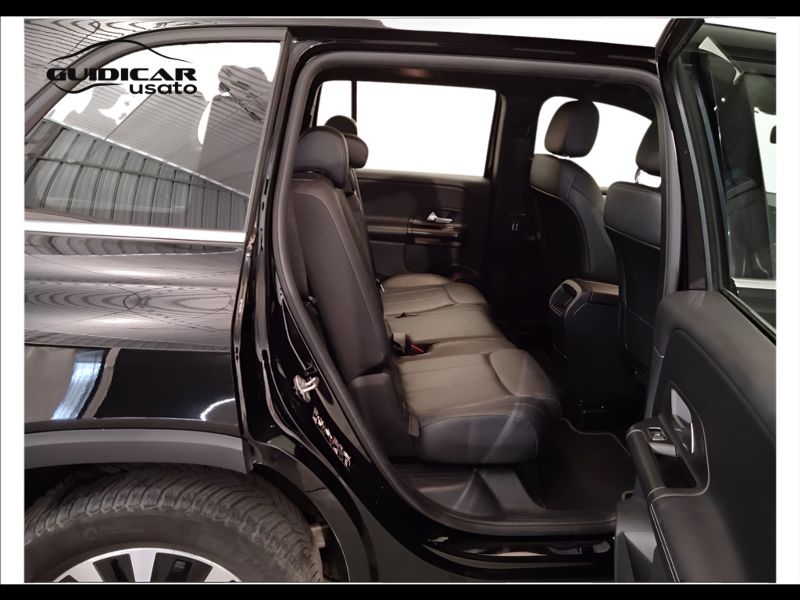 GuidiCar - Mercedes GLB 2023 GLB 180 d Sport auto 7p.ti Usato