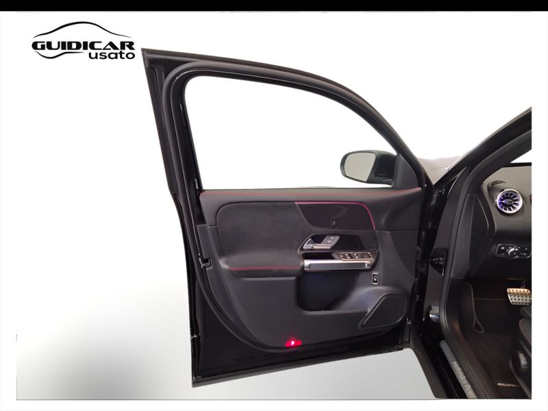 GuidiCar - Mercedes GLB 2023 GLB 200 d Premium Easy Tech auto Usato