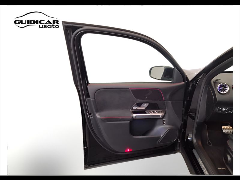 GuidiCar - Mercedes GLB 2023 GLB 200 d Premium Easy Tech auto Usato