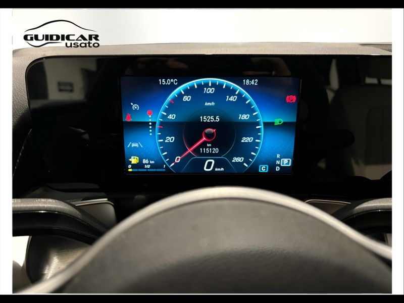 GuidiCar - Mercedes GLB 2021 GLB 200 d Sport Plus 4matic auto 7p.ti Usato