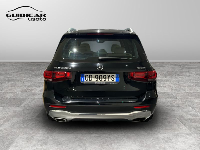 GuidiCar - Mercedes GLB 2021 GLB 200 d Sport Plus 4matic auto 7p.ti Usato