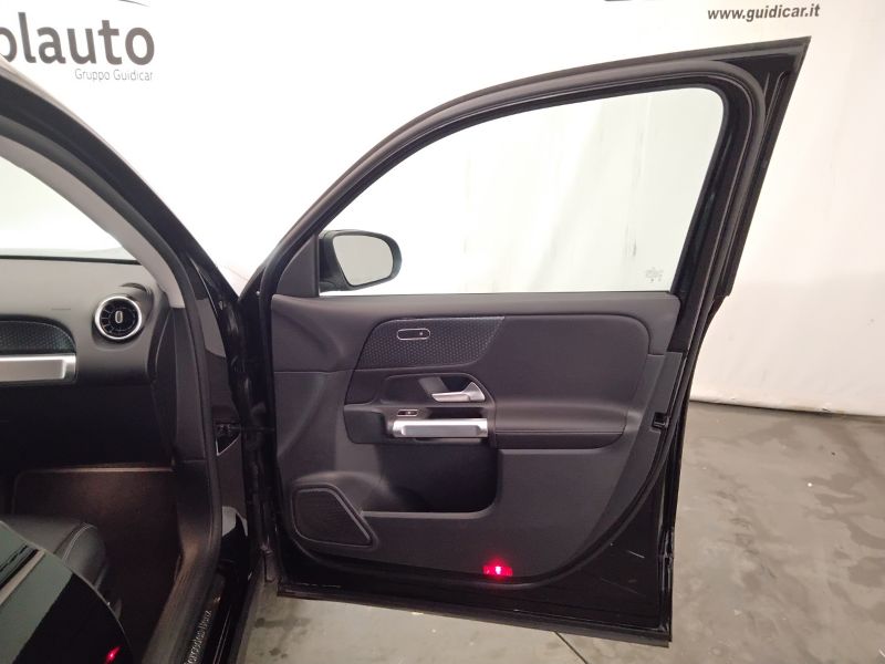 GuidiCar - Mercedes GLB 2024 GLB 180 d Progressive Advanced auto Usato