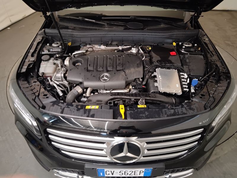 GuidiCar - Mercedes GLB 2024 GLB 180 d Progressive Advanced auto Usato