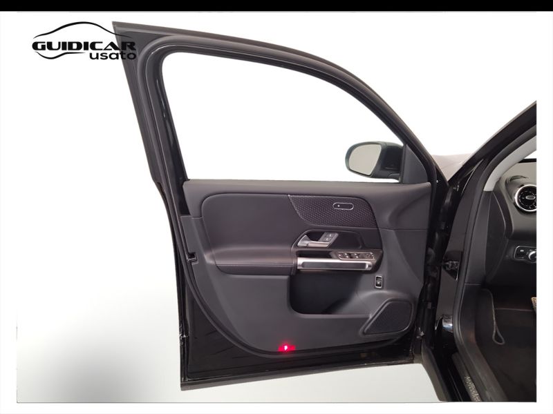 GuidiCar - Mercedes GLB 2024 GLB 180 d Progressive Advanced auto Usato