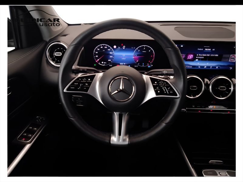GuidiCar - Mercedes GLB 2024 GLB 180 d Progressive Advanced auto Usato