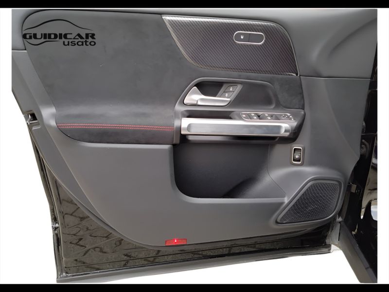 GuidiCar - Mercedes GLB 2024 GLB 200 d AMG Line Advanced Plus 4matic auto Usato