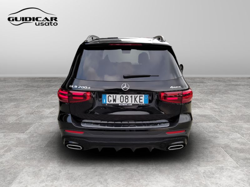 GuidiCar - Mercedes GLB 2024 GLB 200 d AMG Line Advanced Plus 4matic auto Usato