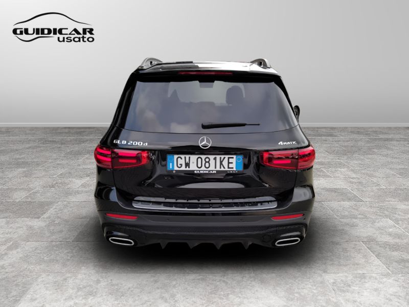 GuidiCar - Mercedes GLB 2024 GLB 200 d AMG Line Advanced Plus 4matic auto Usato