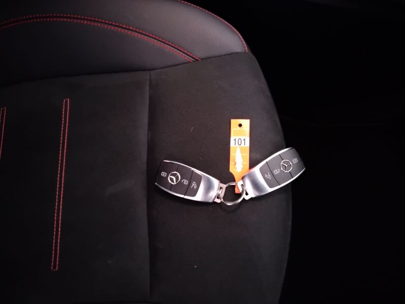GuidiCar - Mercedes GLB 2024 GLB 200 d AMG Line Advanced Plus auto Usato