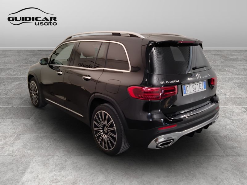 GuidiCar - Mercedes GLB 2024 GLB 200 d AMG Line Premium auto Usato