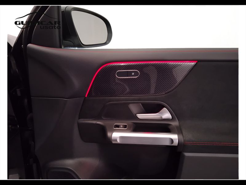 GuidiCar - Mercedes GLB 2024 GLB 200 d AMG Line Premium auto Usato