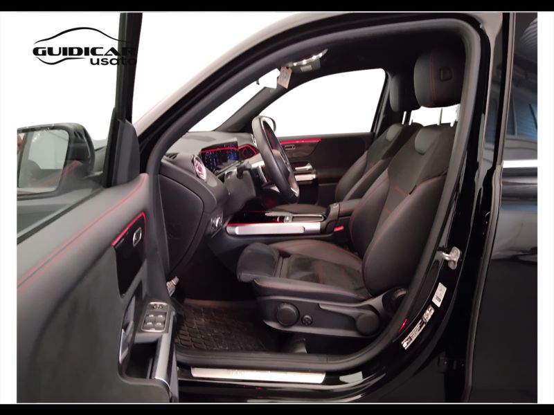 GuidiCar - Mercedes GLB 2024 GLB 200 d AMG Line Premium auto Usato