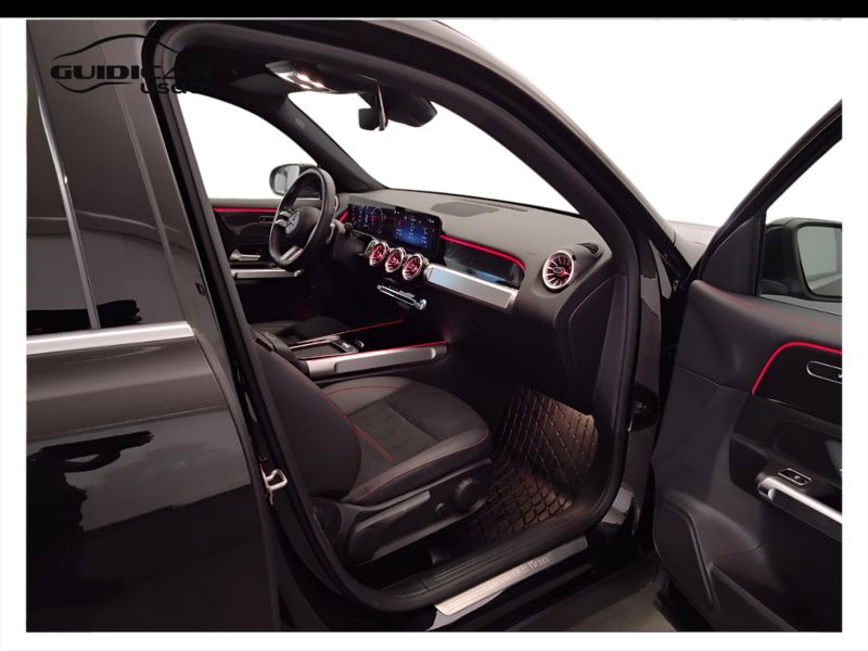 GuidiCar - Mercedes GLB 2024 GLB 200 d AMG Line Premium auto Usato