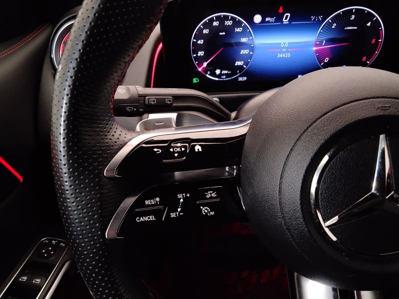 GuidiCar - Mercedes GLB 2024 GLB 200 d AMG Line Premium auto Usato