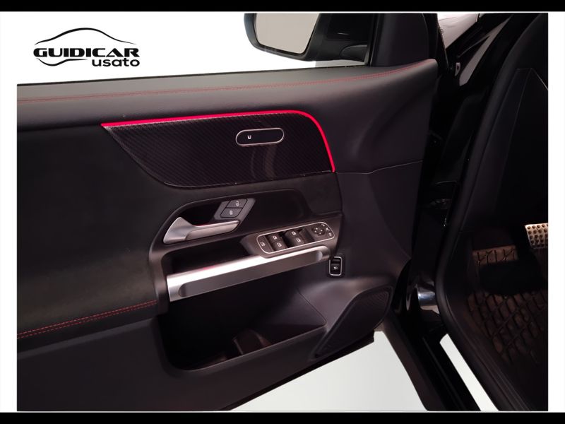 GuidiCar - Mercedes GLB 2024 GLB 200 d AMG Line Premium auto Usato