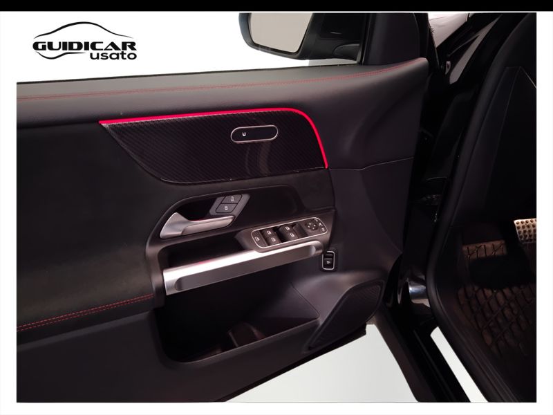 GuidiCar - Mercedes GLB 2024 GLB 200 d AMG Line Premium auto Usato