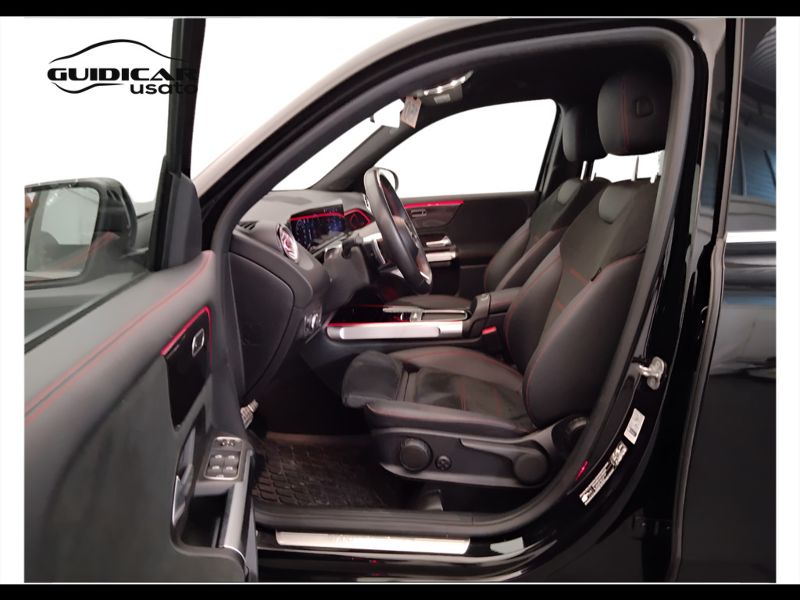 GuidiCar - Mercedes GLB 2024 GLB 200 d AMG Line Premium auto Usato