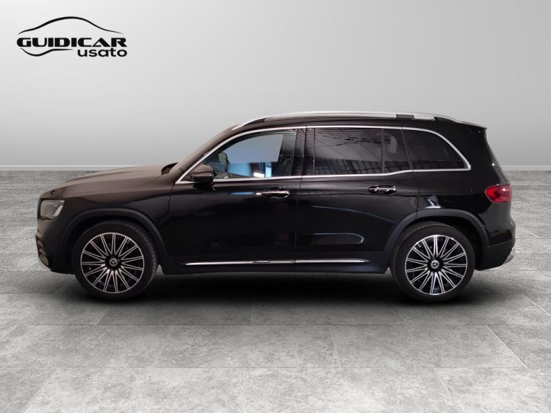 GuidiCar - Mercedes GLB 2024 GLB 200 d AMG Line Premium auto Usato