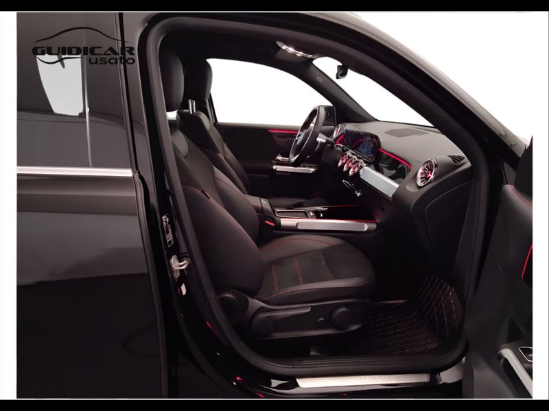 GuidiCar - Mercedes GLB 2024 GLB 200 d AMG Line Premium auto Usato