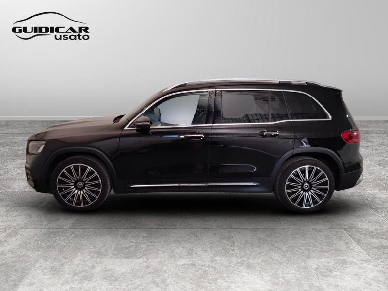 GuidiCar - Mercedes GLB 2024 GLB 200 d AMG Line Premium auto Usato