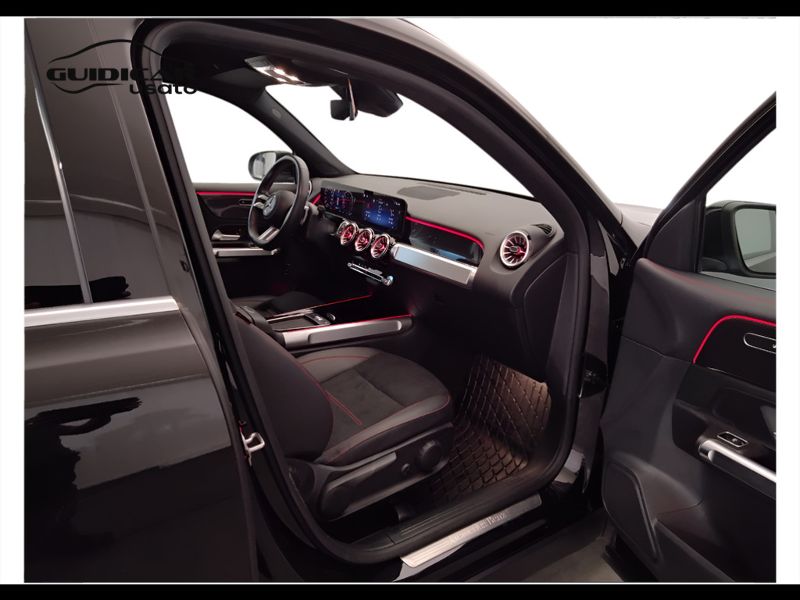 GuidiCar - Mercedes GLB 2024 GLB 200 d AMG Line Premium auto Usato