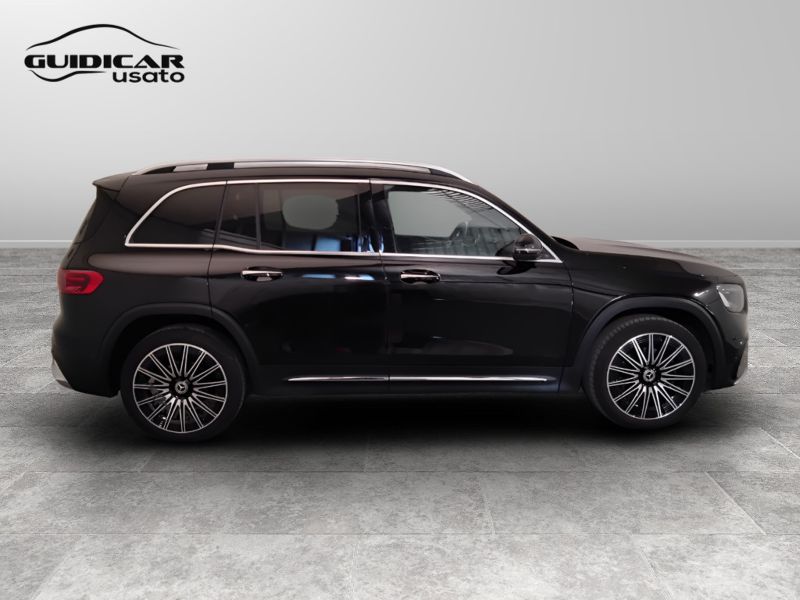 GuidiCar - Mercedes GLB 2024 GLB 200 d AMG Line Premium auto Usato