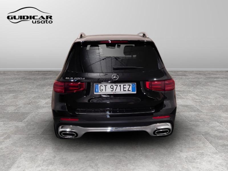 GuidiCar - Mercedes GLB 2024 GLB 200 d AMG Line Premium auto Usato