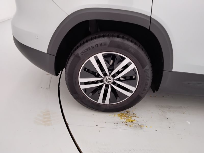 GuidiCar - Mercedes GLB 2020 GLB 180 d Sport auto Usato