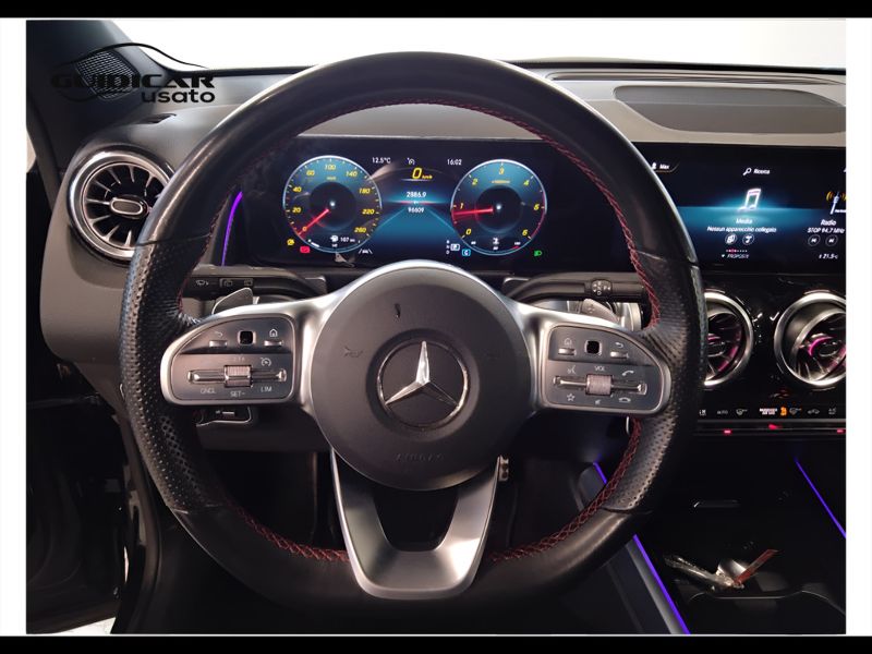 GuidiCar - Mercedes GLB 2022 GLB 180 d Premium auto Usato