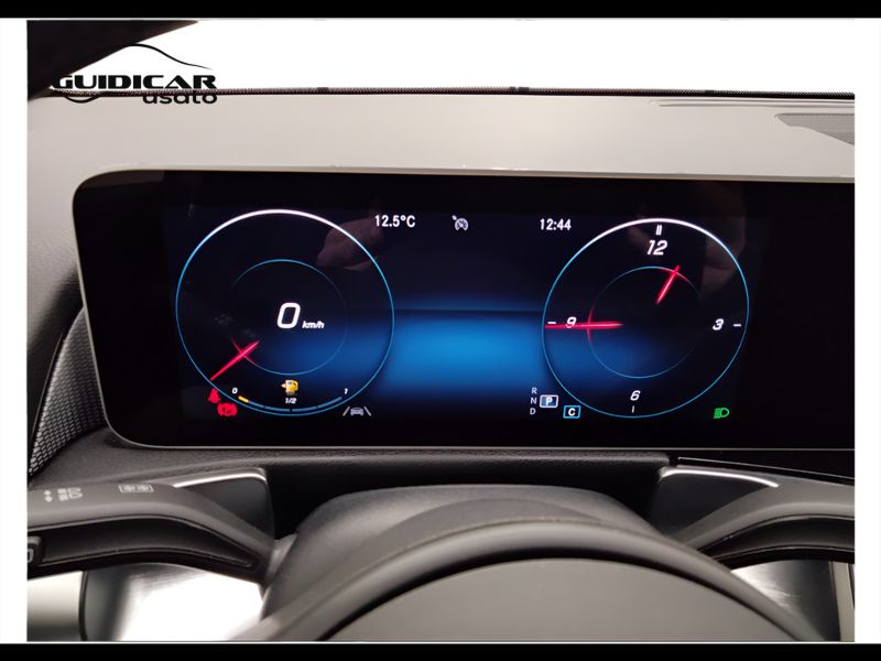 GuidiCar - Mercedes GLB 2020 GLB 180 d Sport auto Usato