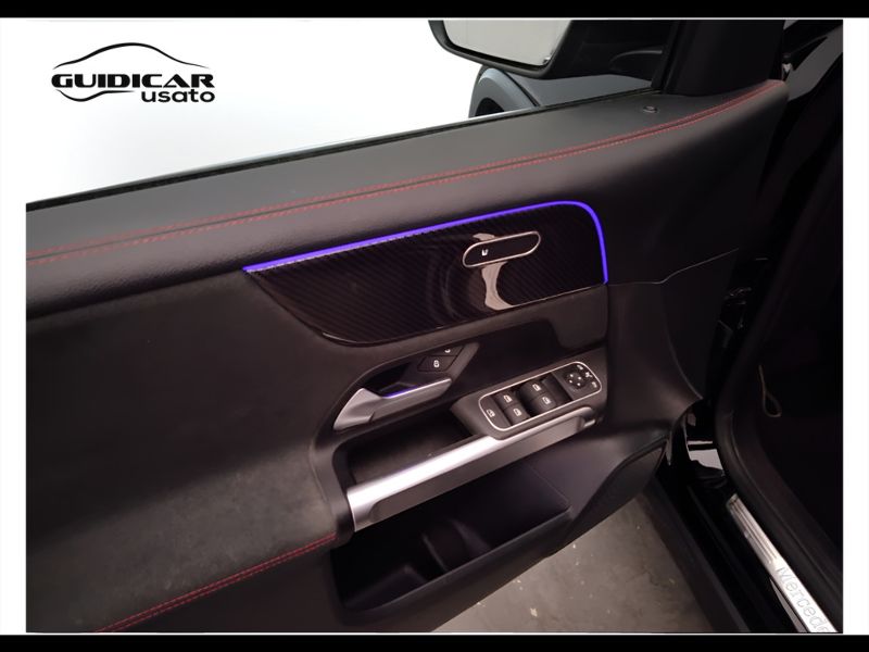 GuidiCar - Mercedes GLB 2022 GLB 200 d Premium 4matic auto Usato