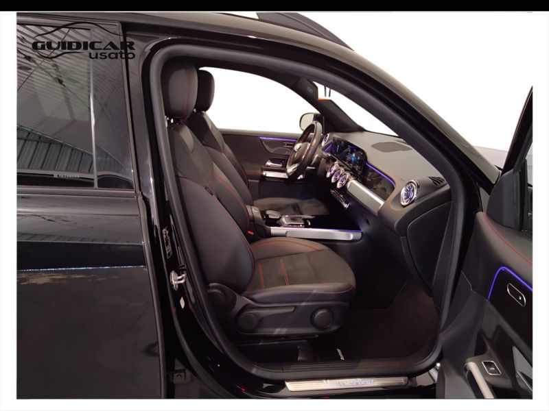 GuidiCar - Mercedes GLB 2022 GLB 200 d Premium 4matic auto Usato