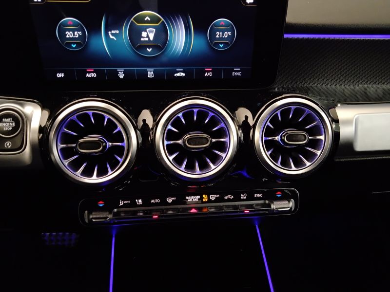 GuidiCar - Mercedes GLB 2022 GLB 200 d Premium 4matic auto Usato