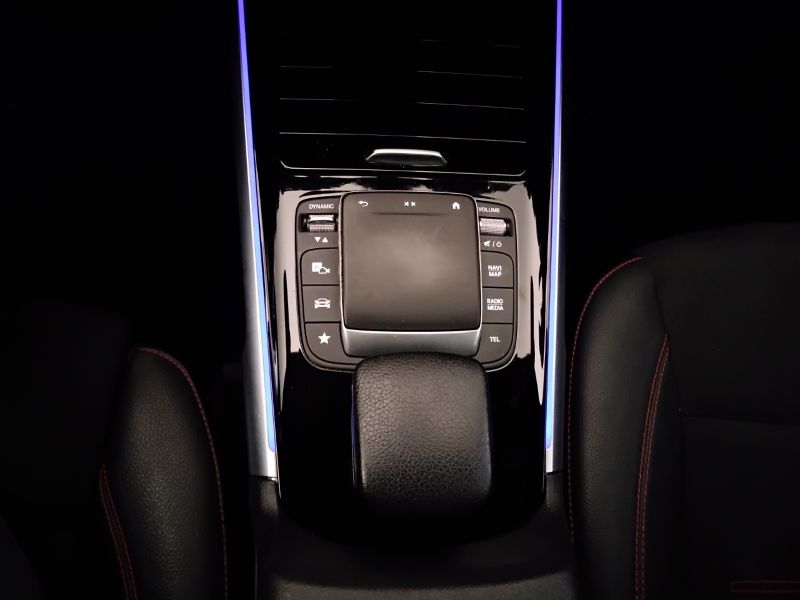 GuidiCar - Mercedes GLB 2022 GLB 200 d Premium 4matic auto Usato