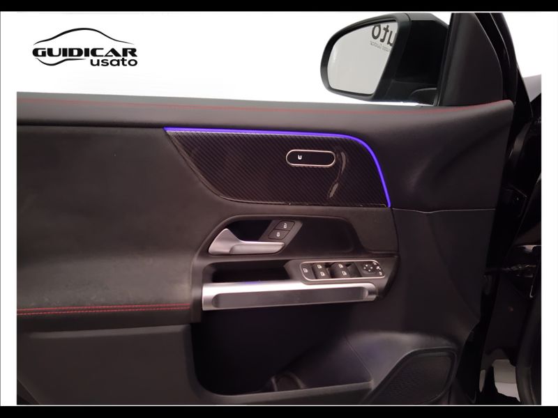 GuidiCar - Mercedes GLB 2022 GLB 200 d Premium 4matic auto Usato