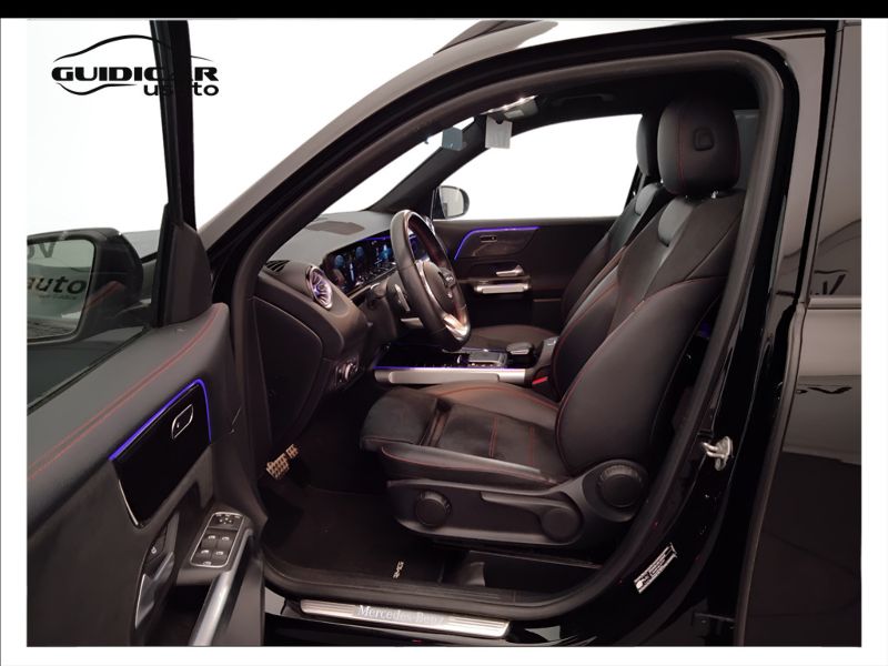 GuidiCar - Mercedes GLB 2022 GLB 200 d Premium 4matic auto Usato