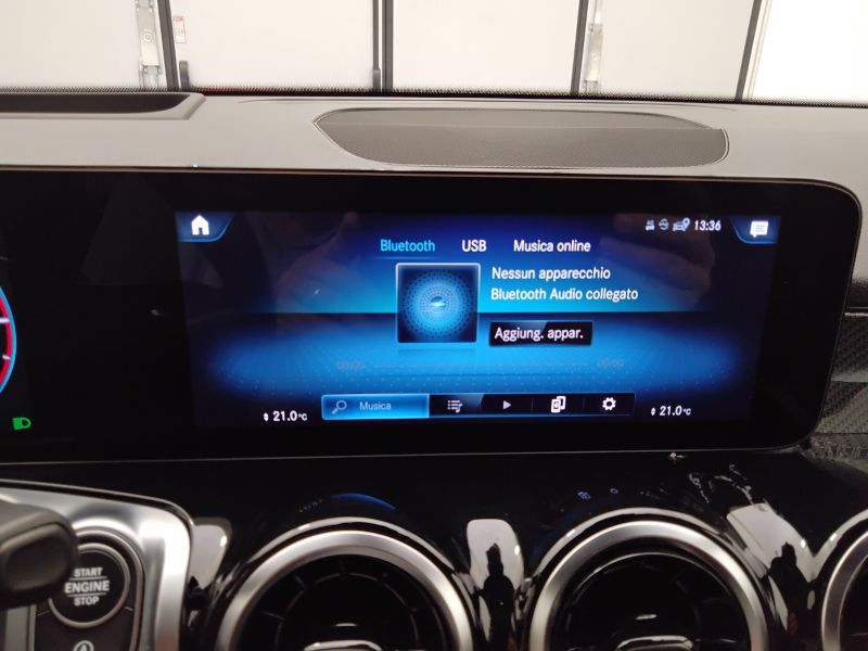 GuidiCar - Mercedes GLB 2022 GLB 200 d Premium auto Usato