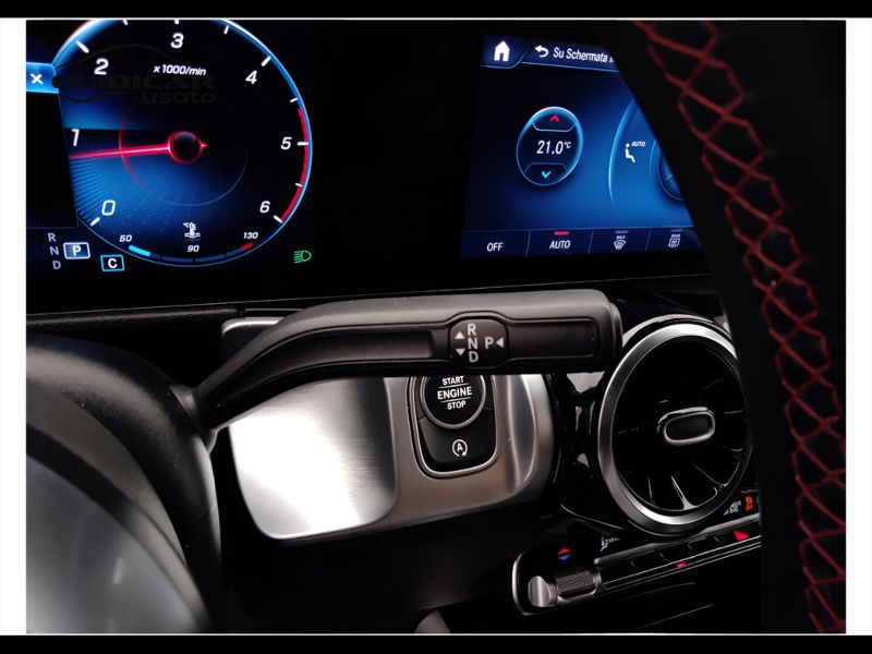 GuidiCar - Mercedes GLB 2022 GLB 200 d Premium auto Usato