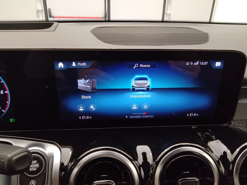 GuidiCar - Mercedes GLB 2022 GLB 200 d Premium auto Usato