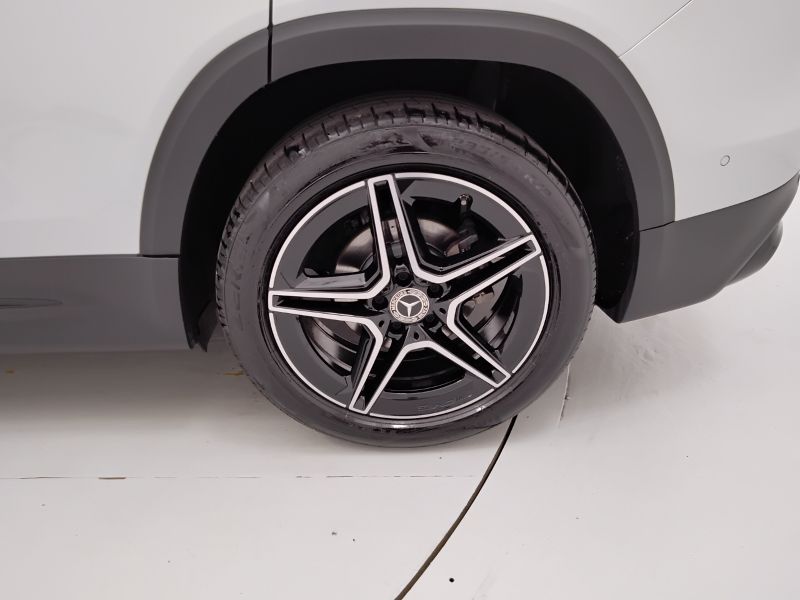 GuidiCar - Mercedes GLB 2022 GLB 200 d Premium auto Usato