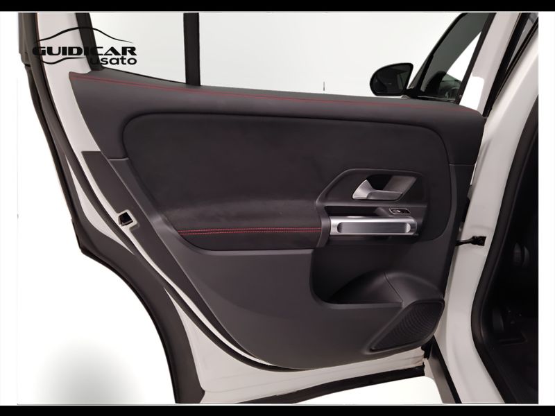 GuidiCar - Mercedes GLB 2022 GLB 200 d Premium auto Usato