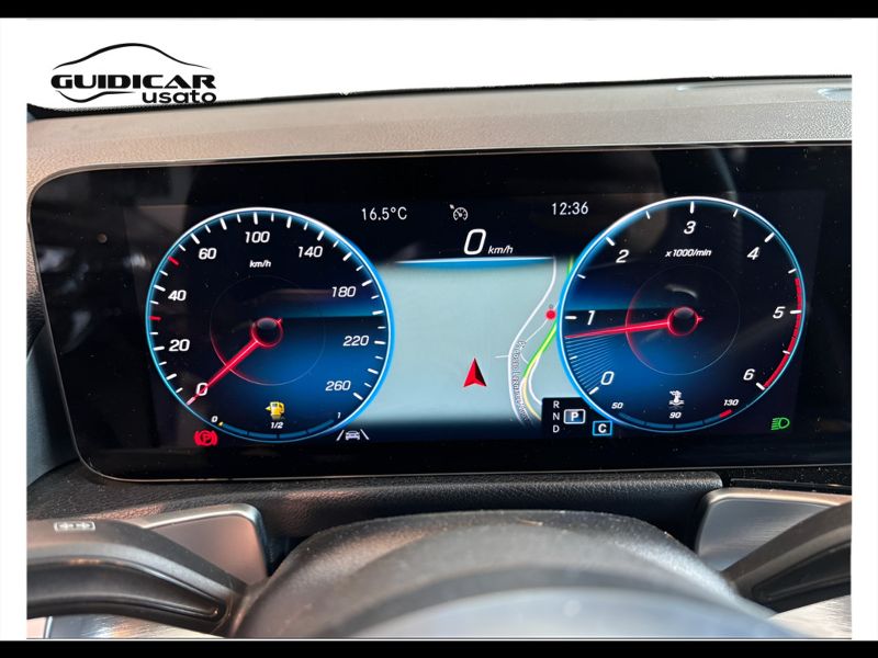 GuidiCar - Mercedes GLB 2023 GLB 200 d Premium auto Usato