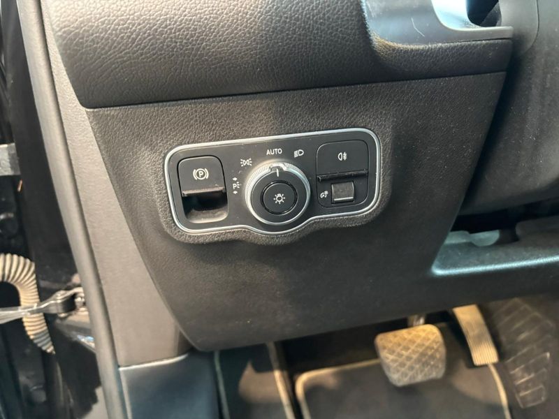 GuidiCar - Mercedes GLB 2020 GLB 200 d Sport Plus auto Usato