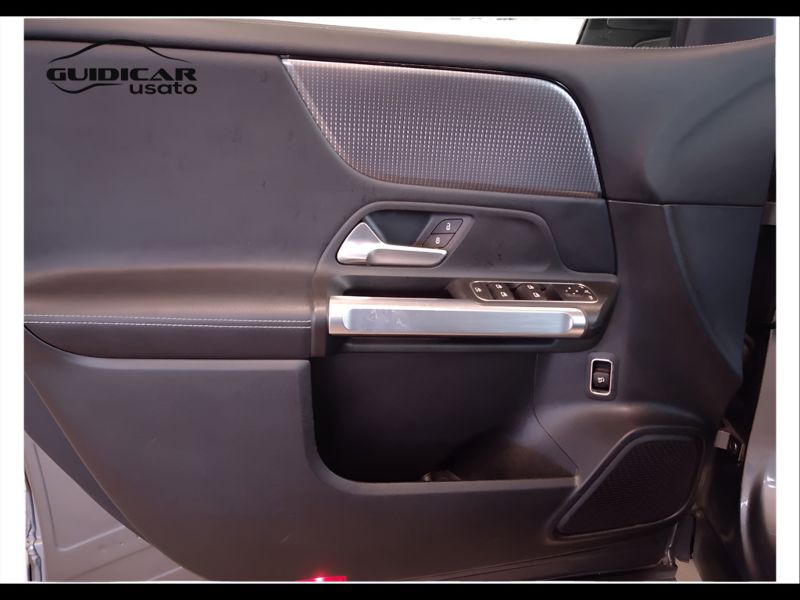 GuidiCar - Mercedes GLB 2022 GLB 200 d Sport Plus auto Usato