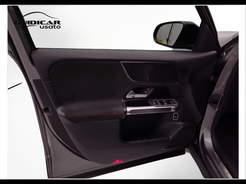 GuidiCar - Mercedes GLB 2022 GLB 200 d Sport Plus auto Usato